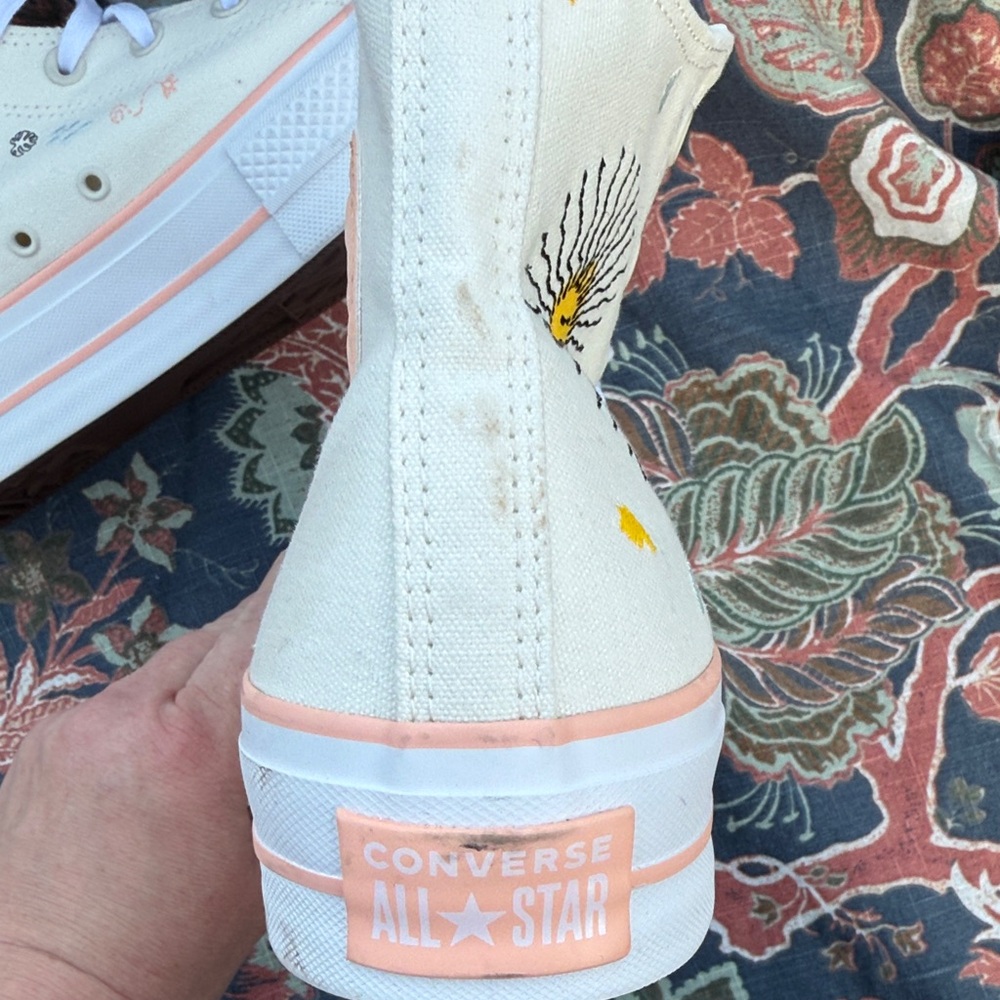 Stylish High-Top Cream Sneakers - Picture 11 of 13